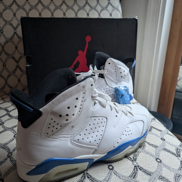 Air Jordan 6 - Picture 6 of 9